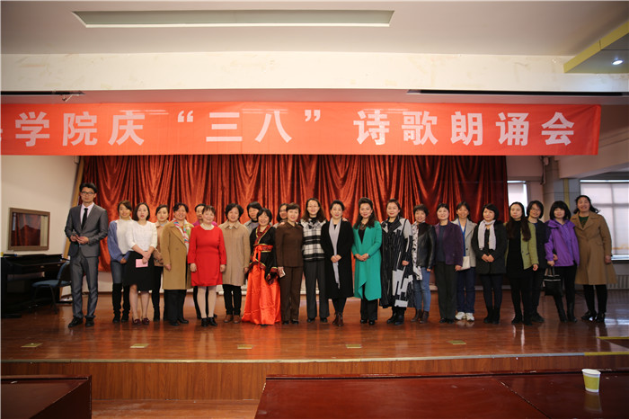 1521613309135_6f2ff10e-088e-1eba-f57c-692dcabf881a.jpg 航海学院2.jpg